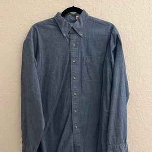 LL Bean Long Sleeved Buttoned Down Men's Shirt Size Medium